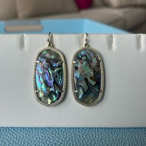 Kendra Scott Danielle earrings in gold with cats eye pearl stones